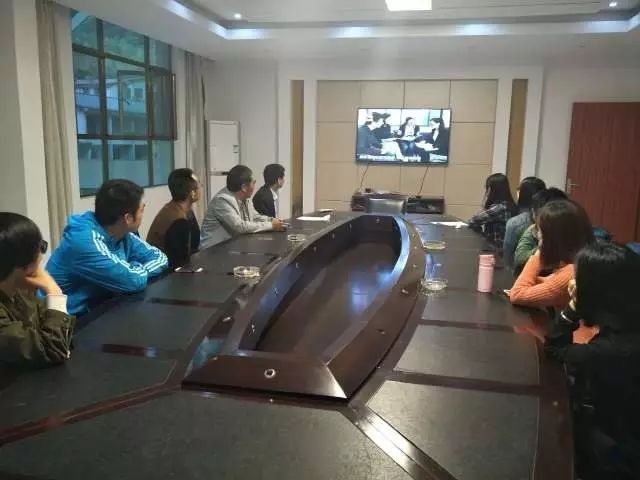 ����ɽ�羰����֯�ͼ���ɲ��տ�ר��Ƭ��ѧ˼���� ���ؼͱ��ʡ�